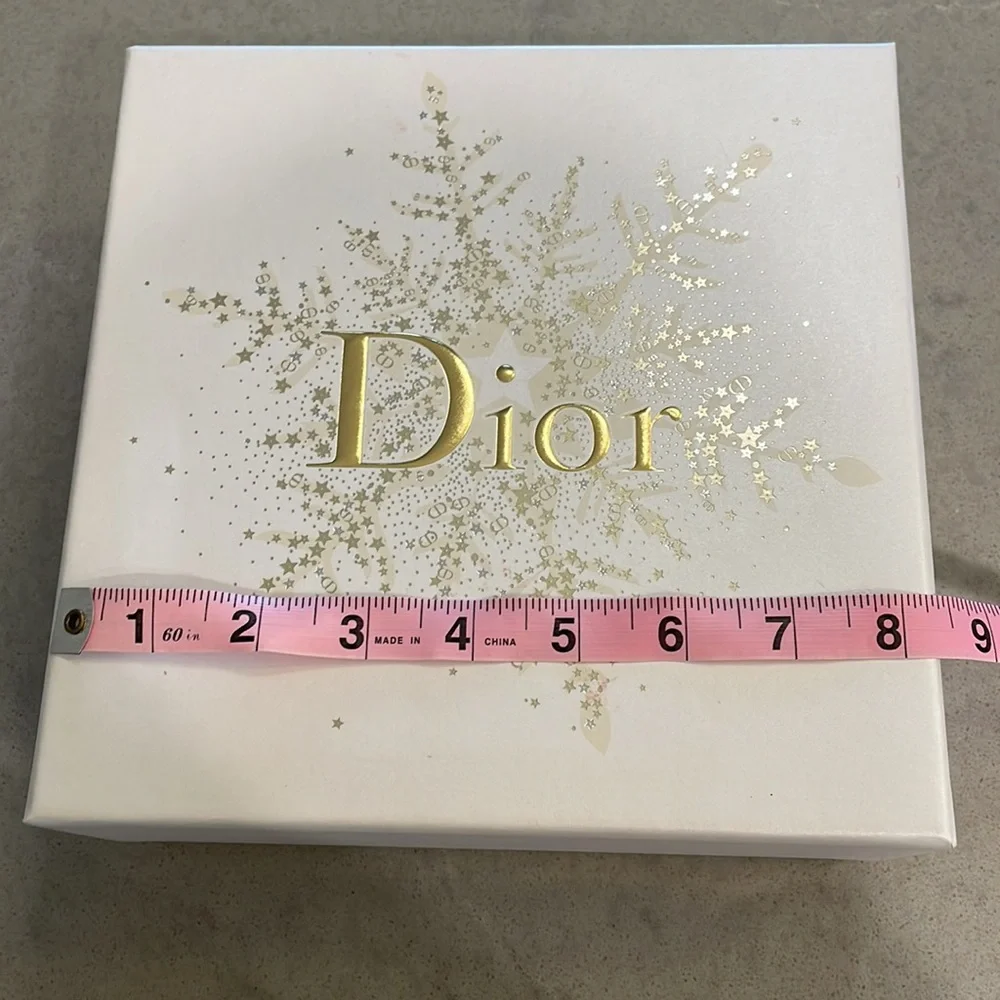 Dior Snowflake Box - Picture 5 of 7